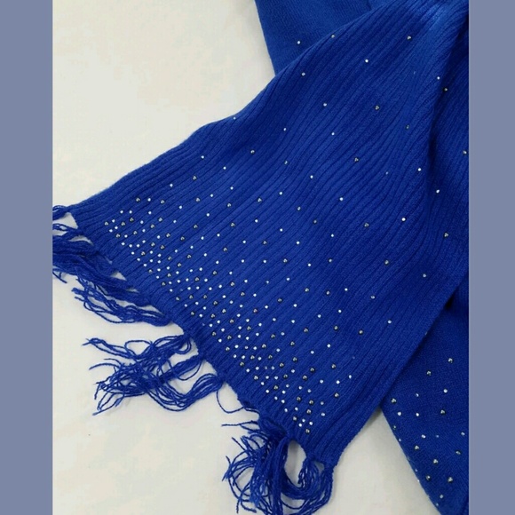 2 in 1 Sweater Scarf Set Sparkle Studded - Picture 7 of 7